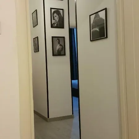 Апартаменты Galliera Street