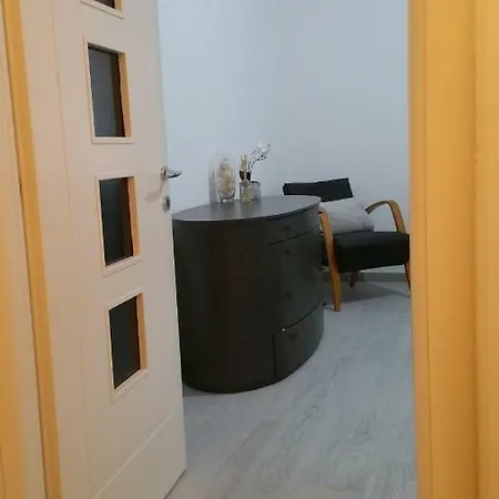 Galliera Street Apartment