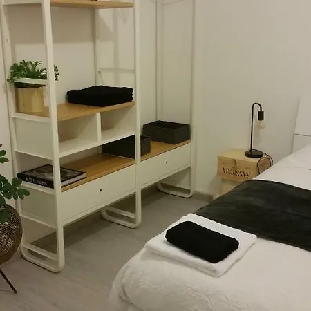 Galliera Street Apartment